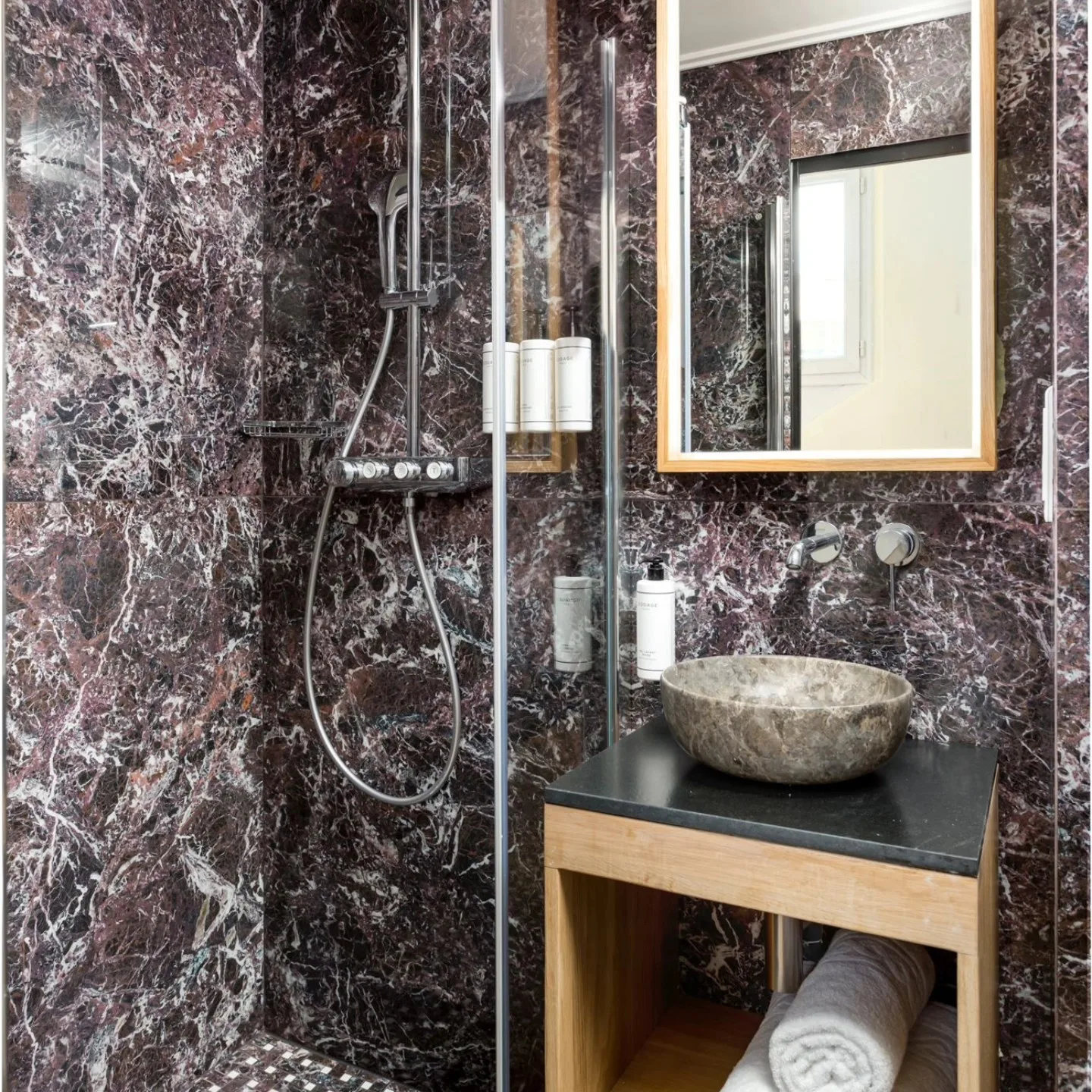 Salle de bains en marbre