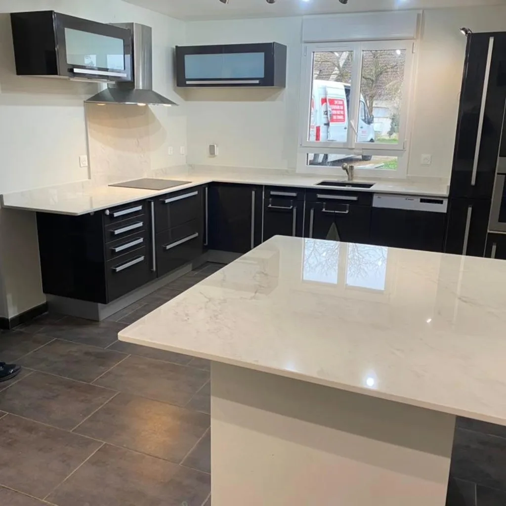 Cuisine en Dekton Salina Xgloss — Salina