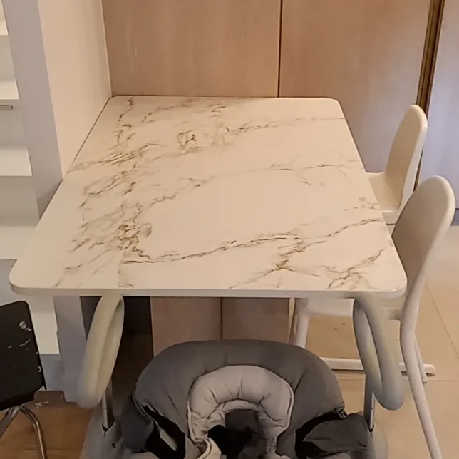 Table en Dekton Entzo
